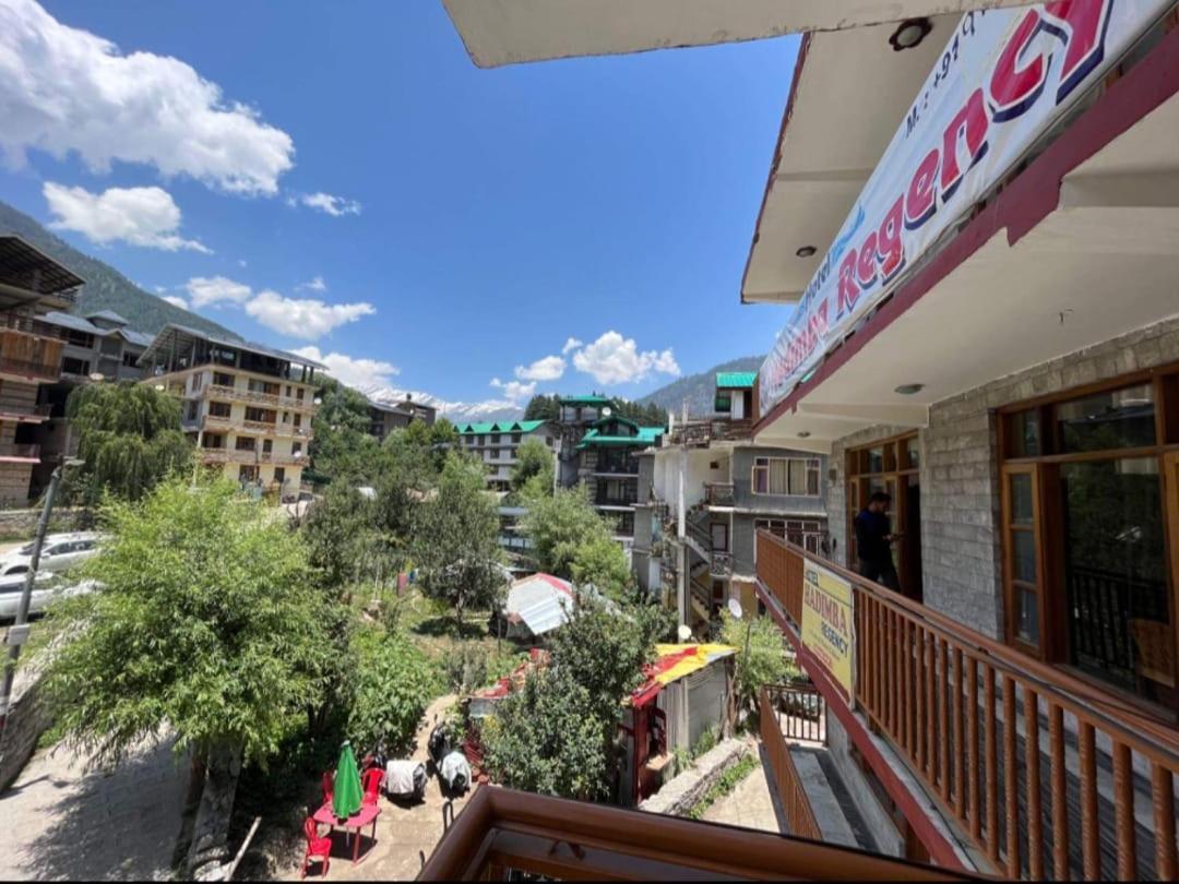 Hotel Hadimba Regency ! Free 4 Wheeler Parking ! Mountain View Rooms ! Near Mall Road Manali 외부 사진